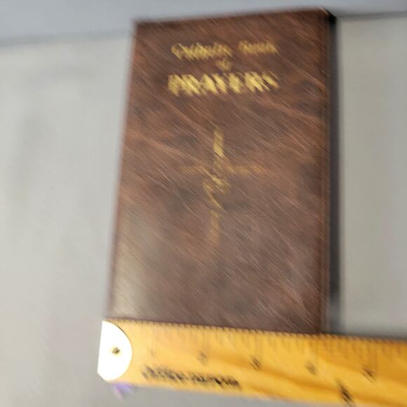 Vintage Catholic Book Of Prayers Book Large Print Illustrated 1982 Brown - Picture 12 of 14